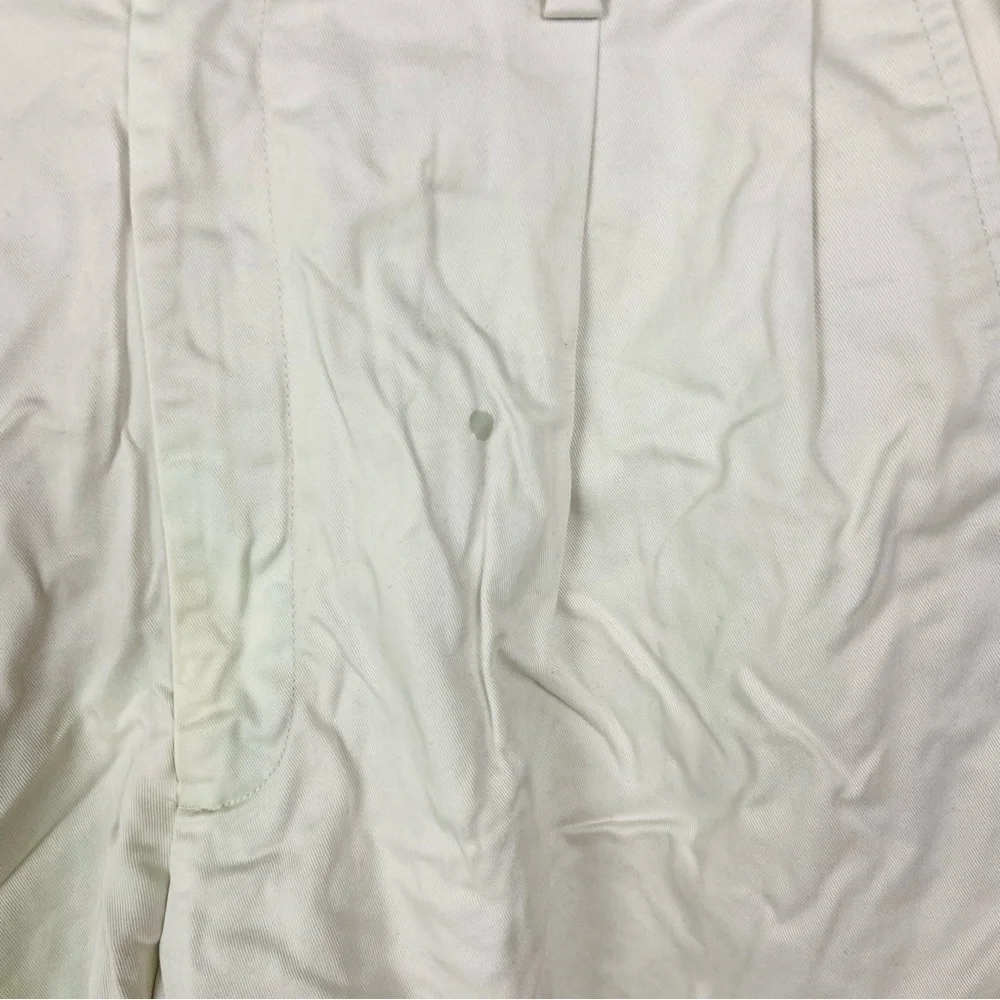Haggar Men's cream cotton Flat Front Shorts size 34